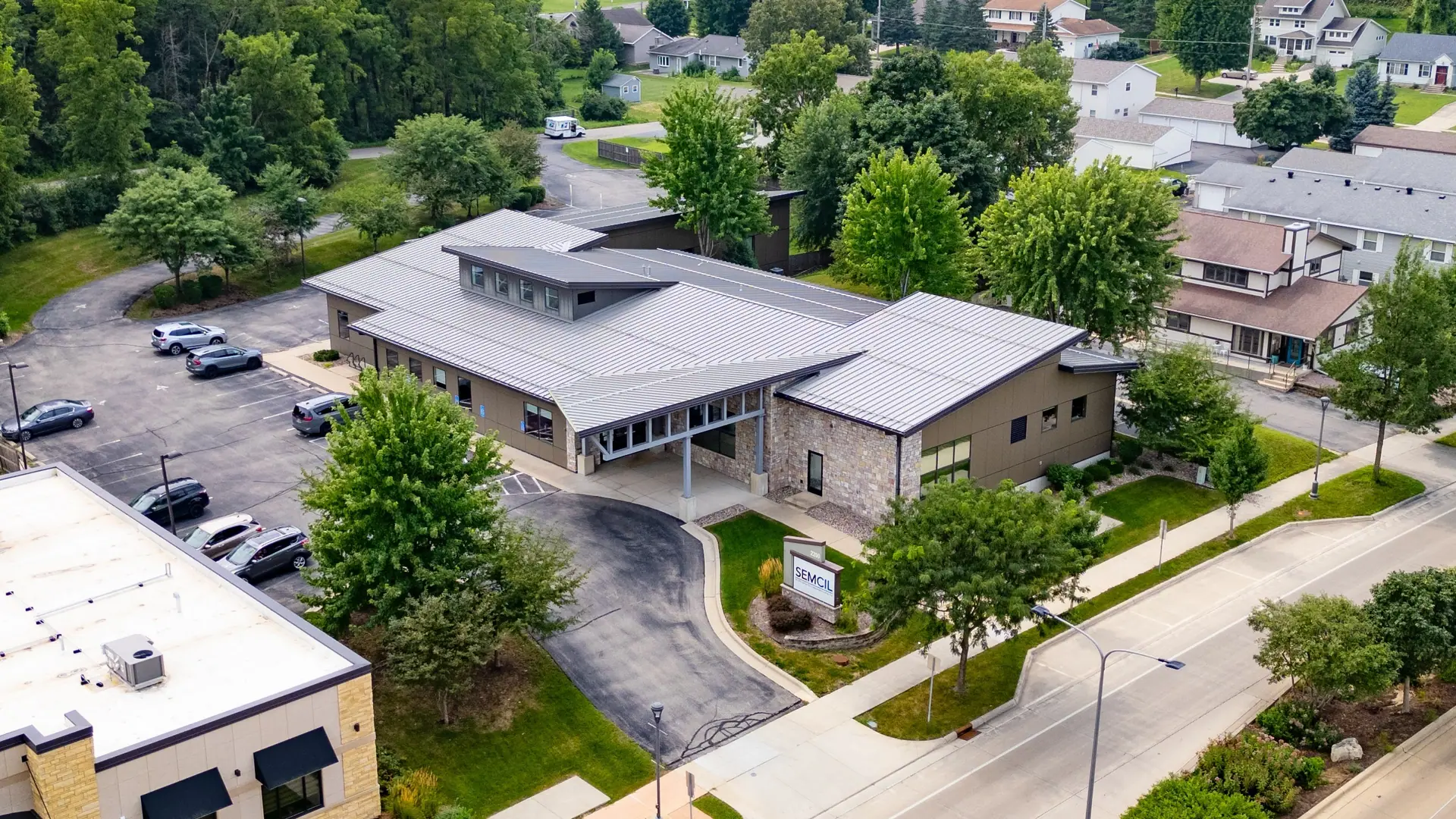RGI commercial buildings